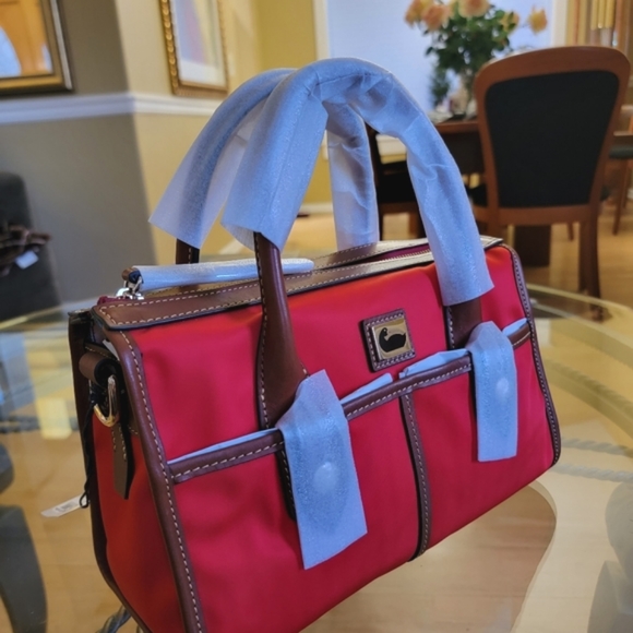 Dooney & Bourke NWT Camden Wayfarer Satchel - Picture 6 of 16